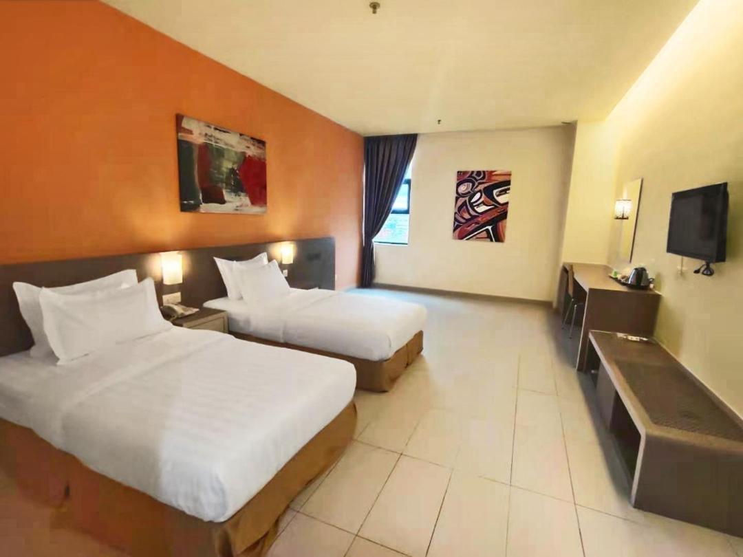 Kluang Riverview Hotel Kültér fotó